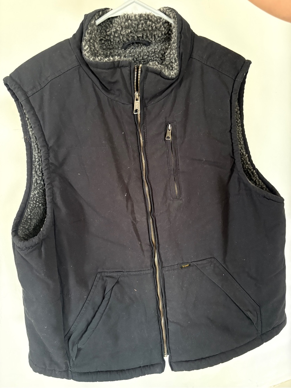 Lee Men's Black Sherpa-Lined Vest